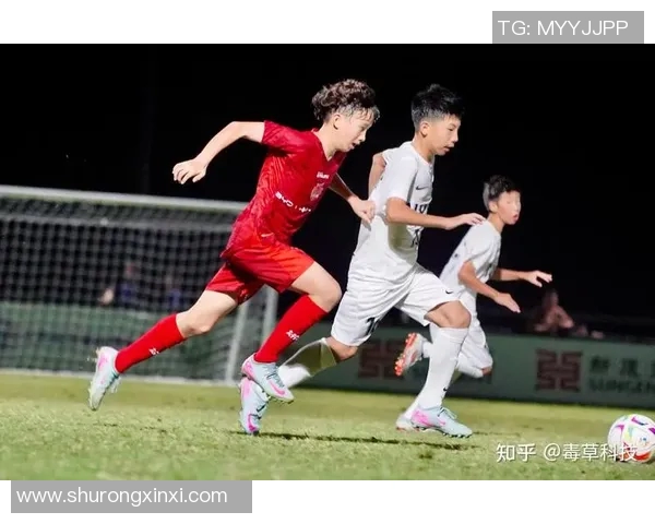 加维引领未来足球新潮流探索年轻球员成长与职业生涯的无限可能