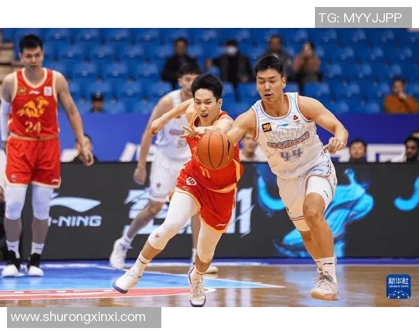 山东高速男篮迎战广厦队争夺CBA季后赛关键胜利的精彩对决