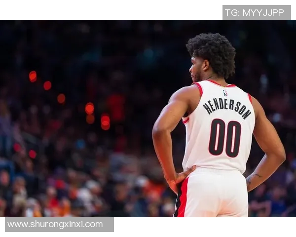 斯库特亨德森:未来篮球之星的崛起与挑战分析 斯库特亨德森:未来篮球之星的崛起与挑战分析