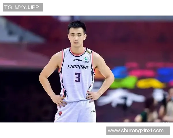 赵继伟:从青涩新秀到篮球场上的领军人物的成长之路 赵继伟:从青涩新秀到篮球场上的领军人物的成长之路