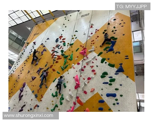 重庆攀岩队攀岩意识创新高引领全国攀岩运动新风潮